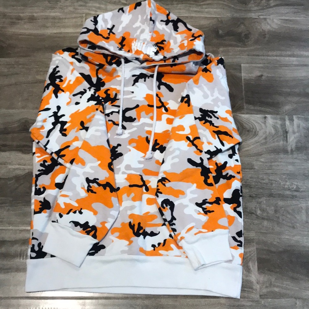 Kylie Jenner orange Camo hoodie